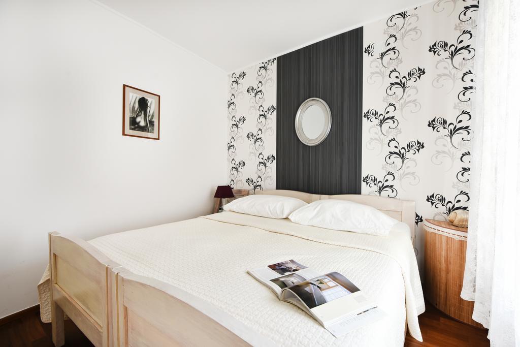 Apartments Kokolo ชิเบนิก ห้อง รูปภาพ