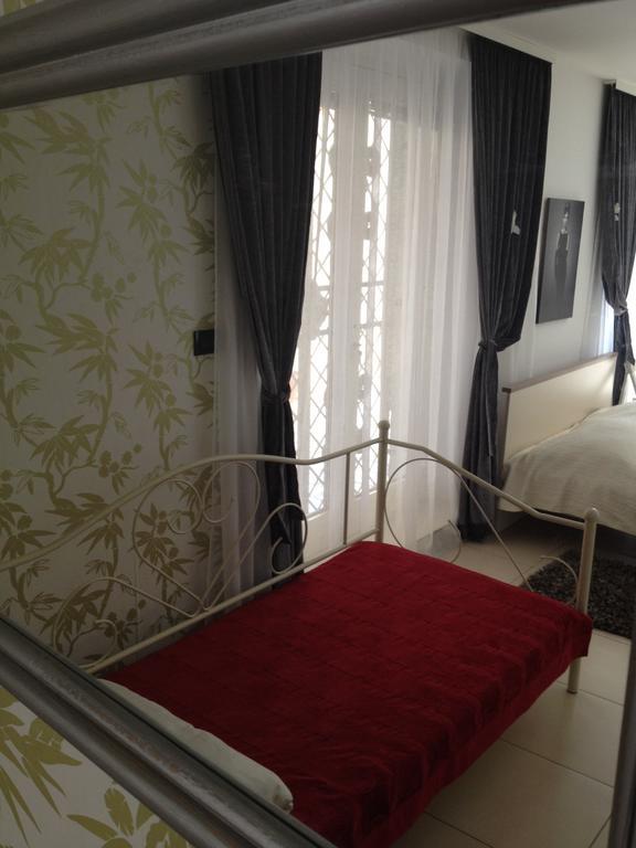 Apartments Kokolo ชิเบนิก ภายนอก รูปภาพ
